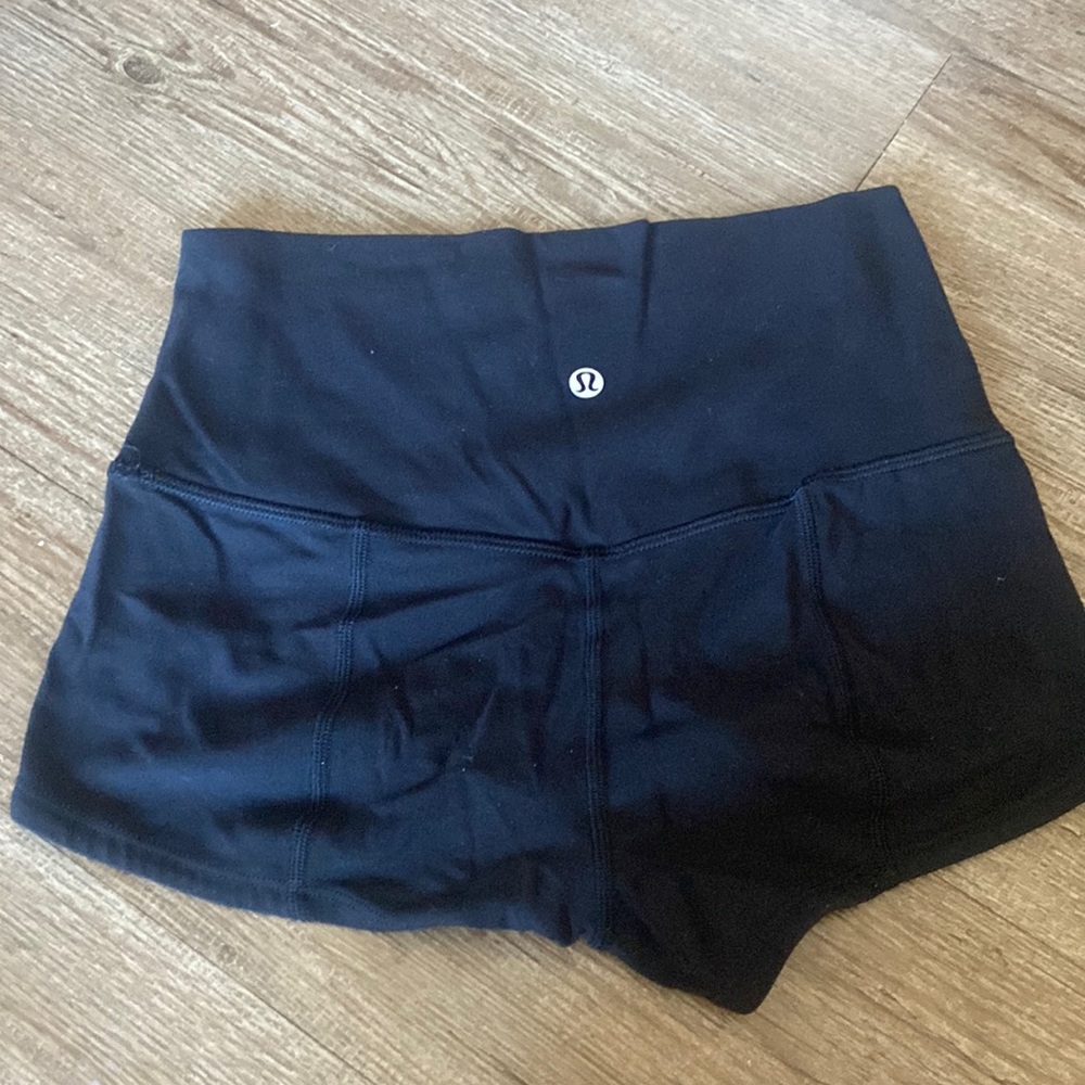 Lululemon Align Shorts 2”